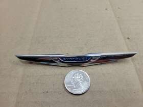 6264413 Chrysler Oem 5 Inch Steering Wheel Horn Pad Emblem Badge Logo Nameplate Name