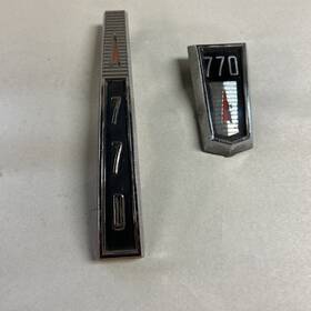 2195600 Dodge 1961 Lancer 770 Lot. Fender Emblem And Trunk Ornament