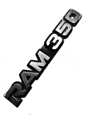 55034136 Dodge Ram 350 Emblem Badge Logo 210