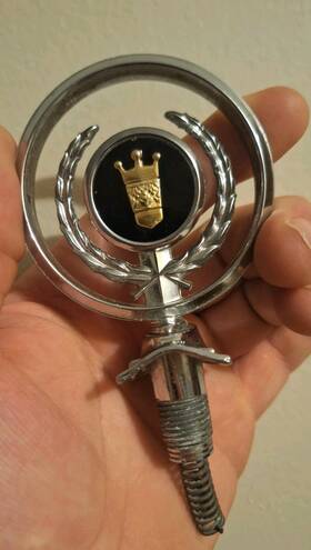 3781488 Dodge Mopar 1975-78 Coronet Hood Ornament