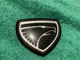 Mb619233 Eagle 88-92 Premier Front Grill Emblem