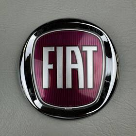 68210491aa Fiat 2014-2019 500l Rear Trunk Lid Hatch Emblem Logo Badge Symbol Red Oem