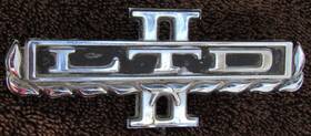 D70b6542550-aa Fomoco 77fbb42550-da 1977 Ford Ltd Ii Ornament Emblem Name Plate Badge