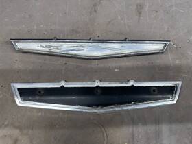 C5ab-16098-b Fomoco 1965 Ford Galaxie 500 Trunk Deck Lid Emblem Nameplate Trim Molding Ornament Oem