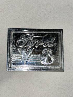 01a7043370 Ford Vintage Original 1940 Inch V8 Emblem Trunk Badge Antique Car Restoration