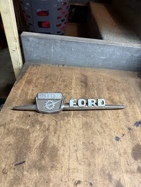 1006865 Ford Oem 1959 59 F100 Truck Chrome Side Hood Emblem Badge Lh Part Usa