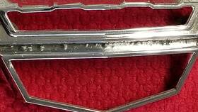 16644-a Ford Vintage 1959 Hood Emblem Retainer P/n B9a Used Some Pitting