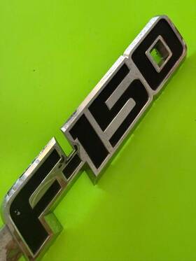 16b115cd Ford 09 14 Xlt Fender Left Side Emblem 9l34