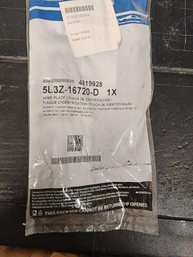 4l3z-16720-ea Ford New Oem F-150 Xlt Triton Fender Emblem Nameplate 2004-2008 5l3z-16720-d Nos