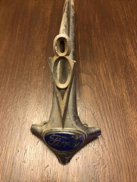 68-8215 Ford 1936 V8 Hood Ornament With Emblem Badge Vintage