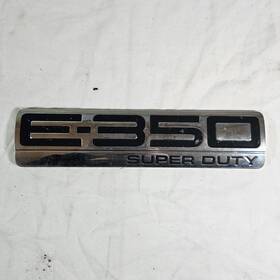 6c24-15402a17-gb-bb Ford 2006-2014 Inch E-350 Super Duty Van Rear Door Emblem -