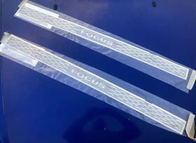 7s4z-6113260-aa Ford 2005 2006 2007 Focus Zx3 Front Door Sill Graphic Decal Pair