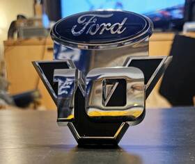 9c24-16702-aa Ford Truck V10 Badge Emblem Oem E6