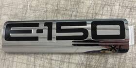 9c2z-1542528-e Ford Nos Oem E-150 Xl Emblem 2010-2019 Econoline Van