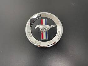 Ar33-6342508-bc Ford 2010 2011 2012 Mustang Convertible Rear Trunk Lid Emblem Missing Back Plate