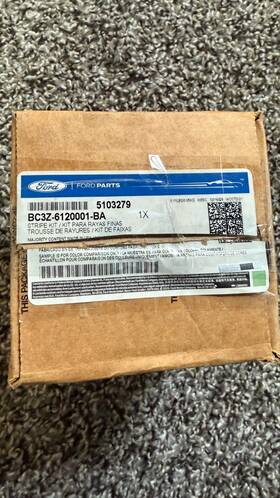 Bc3z-6120001-be Ford Factory Oem 2011 - 14 F-250/f-350 Sd Trim Stripe Tape Decal