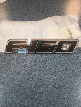 Bl32-9942528-a Ford 2009-2014 F-150 F150 Fender Badge Logo Nameplate Oem