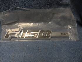 Bl34-16b114-aa Ford Bl34-16b114-ea 2009 -14 F-150 Xlt Right Side Nameplate Emblem