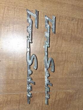Bn-7325622-a Ford Bn-7325622 Original 1955 Town Sedan Emblem Fomoco Qty 2