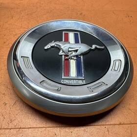 Br336342508ca Ford 2010 2011 2012 Mustang Rear Chrome Trunk Pony Emblem Badge Convertibl Oem