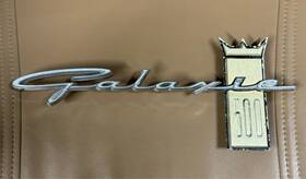 C3ab-16098-b Ford 1963 Galaxie 500 Right Rh Front Fender Script / Emblem Used 63