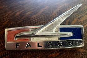 C4db-16c09-b Ford 1964 Falcon Left Front Fender Emblem Oem A Condition