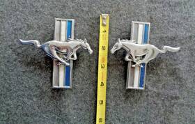 C4zb-16c229b Ford C4zb-16c229b/228b Mustang Emblem Running Horse Logo Badge -right And Left Oem