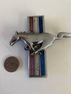 C4zb-i6c228-b Ford Emblem Fits Mustang