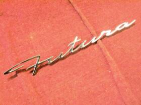 C6dz-16098-b Ford C6dz16098b 1966 Falcon Futura Fender Emblem Nice Used