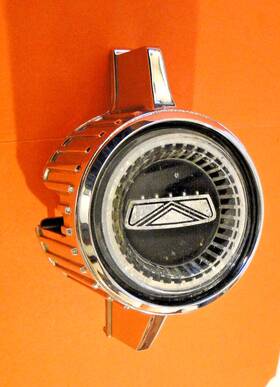 C6oz-823-d Ford 1966 Fairlane Grill Center Emblem Ornament