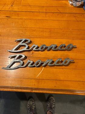 C6tb-16098-a Ford C6tb16098a Vintage Oem Bronco Emblems 1966 - 1977 #