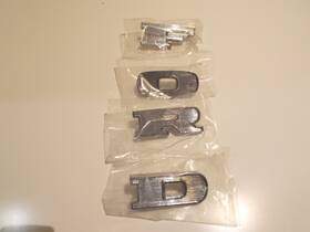 C7tz-16606-a Ford 1967-1969 Truck Hood Letters With Mounting Clips. Nos. C7tz16606ad
