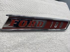 C7tz-16720-a Ford 1968 72 Truck F100 Hood Emblem Oem