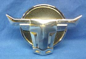 C8oz-66517a57-a Ford Vintage Nos 1968-1971 Ranchero Roof Sail Panel Emblem