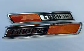 C8tz-16720-cpr Ford Side Emblem Of Hood Pair F-350 1968 - 1972 Like New