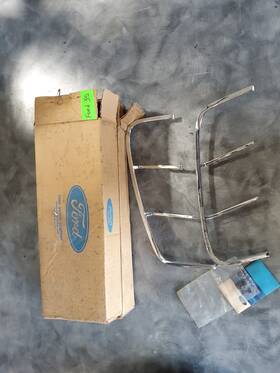 C9zz-65290d14-a Ford Nos Oem 1969 Mustang Convertible Coupe Quarter Ornament Mouldings Trim Pair