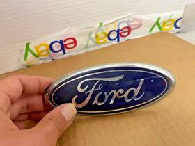 Cn15-8b262-aa Ford Oem 2013 2014 2015 2016 2017 Ecosport Front Grille Blue Oval Emblem Peeling
