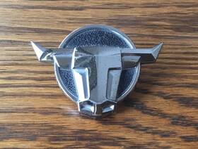 D0db-66517a56-a Ford 1968 1971 Ranchero Gt Sail Pillar Panel Bull Emblem Vtg Exterior Trim