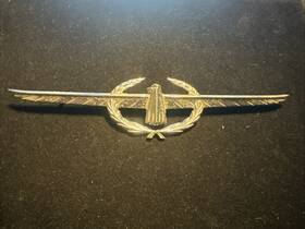 Ford D0sb-65517a5 Vintage Original Thunderbird Emblem Oem Dosb-65517a55-a Metal T-bird