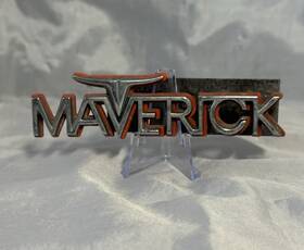 D1db-800621 Ford Maverick Grabber Grille Emblem Script Logo 1970 S