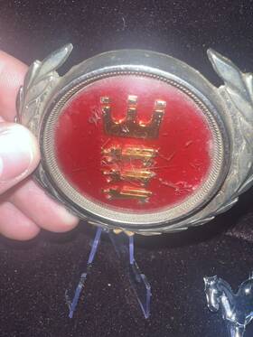 D20b-6543516-aa Ford D20b-6543516 1972-1973 Torino Trunk Lock Cover Badge/emblem
