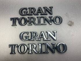 D2ob-16098-da Ford D20b16098da Oem Pair Of 1972 Gran Torino Fender Emblems 72