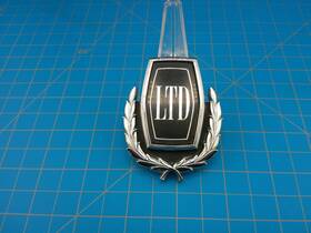 D3ab-6557a56-ac Ford Vintage Ltd Chrome Emblem Badge Nameplate Crest Wreath