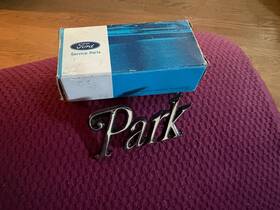 D3my-7125622-b Ford Nos Oem 1973-1979 Mercury Colony Park - Emblem Nameplate