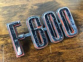 D3tb-16720-eb Ford 1973-1977 Truck F600 Metal Fender Emblem