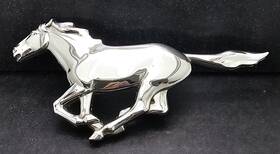 D3zb-8216-ab Ford Vintage 1974 Mustang Ii Grill Emblem Fomoco