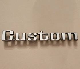 D47b-9925632-ba Ford 1973-1979 Inch Custom Metal Bedside Emblem -with Pins- P/n -