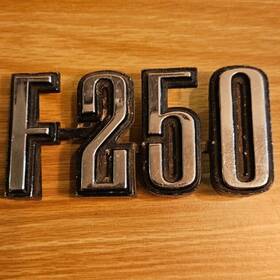 D4tb-16702e Ford 1973-1979 F250 Fender Emblem - P/n As Removed Metal Oem