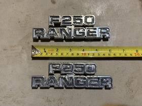 D7td-16702-ewb Ford 1973-1979 F-250 F250 Ranger Fender Emblem Pair Tabs Intact