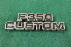 D7tz-16720a Ford 1977 1979 F 350 Custom Chrome Fender Emblem W Pins